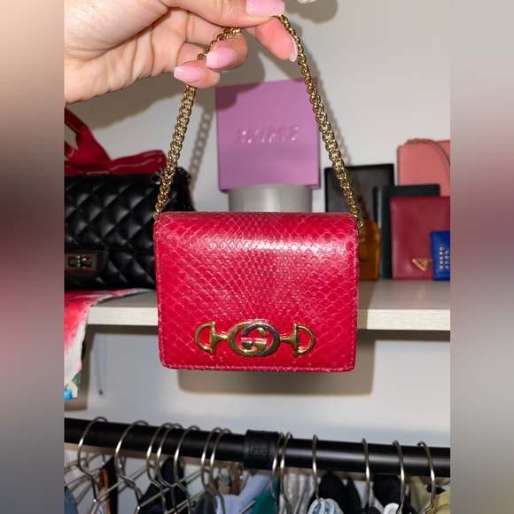 Gucci mini wallet on chain. Python wallet. Gucci red zumi. - Picture 1 of 11
